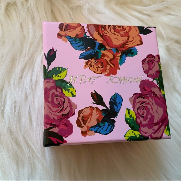 Betsey Johnson Butterfly Necklace and Earrings NWT - Picture 10 of 11